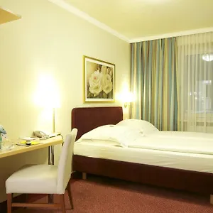 Отель Hotel Central Hamburg, Гамбург